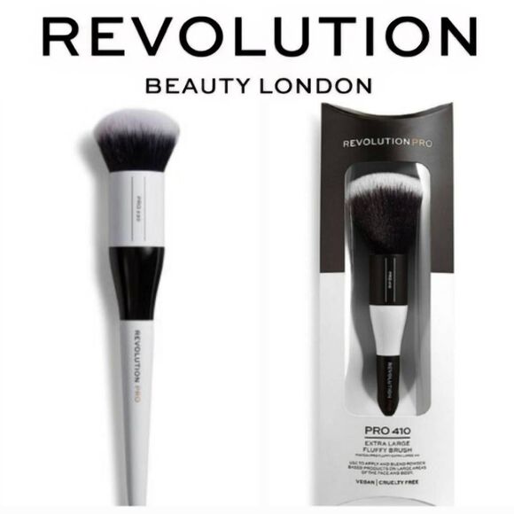 Revolution Beauty Pro 230 Dense Buffing Brush - Picture 1 of 3